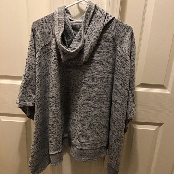 ATHLETA HOODED JACKET (AB) - Picture 3 of 4